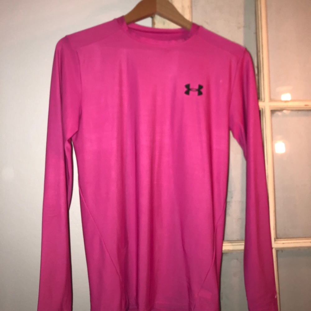 Under Armour T shirt
